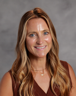 Image of Nicole Gustaveson