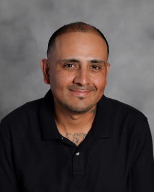 Image of Luis Hernandez